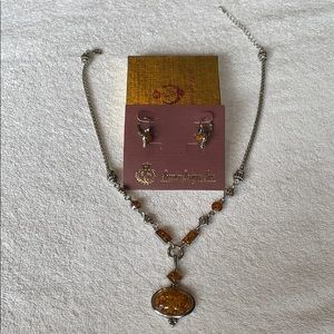 NWT Premier Designs Safari necklace & earrings set